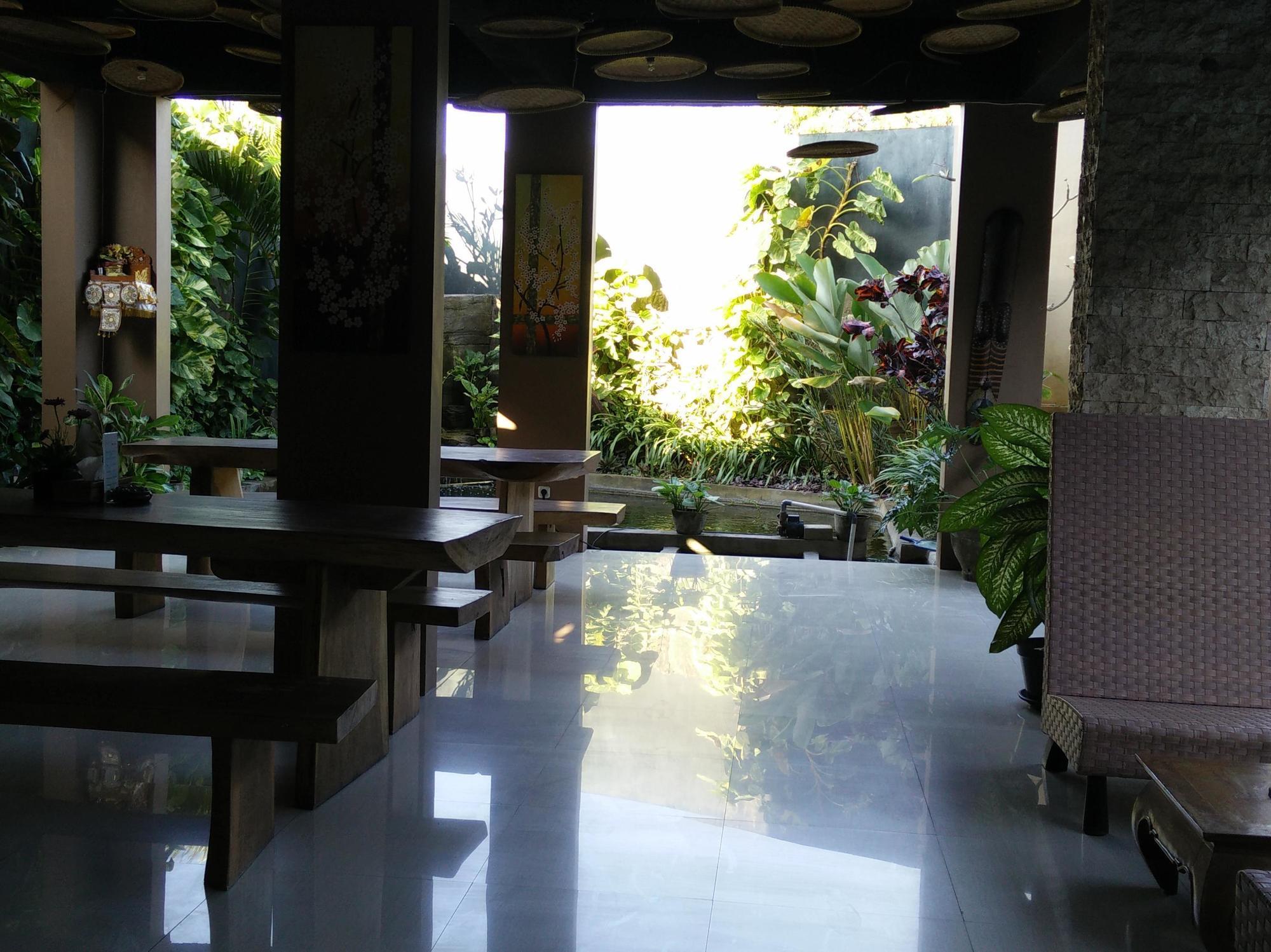 Koi Hotel And Residence Denpasar  Exterior photo