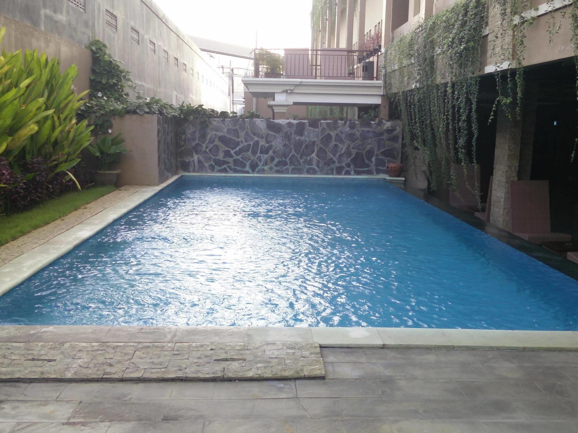 Koi Hotel And Residence Denpasar  Exterior photo